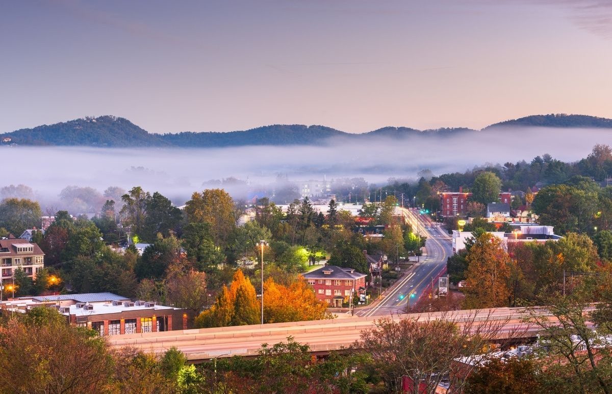 Anchor short-term rental management in Asheville, NC